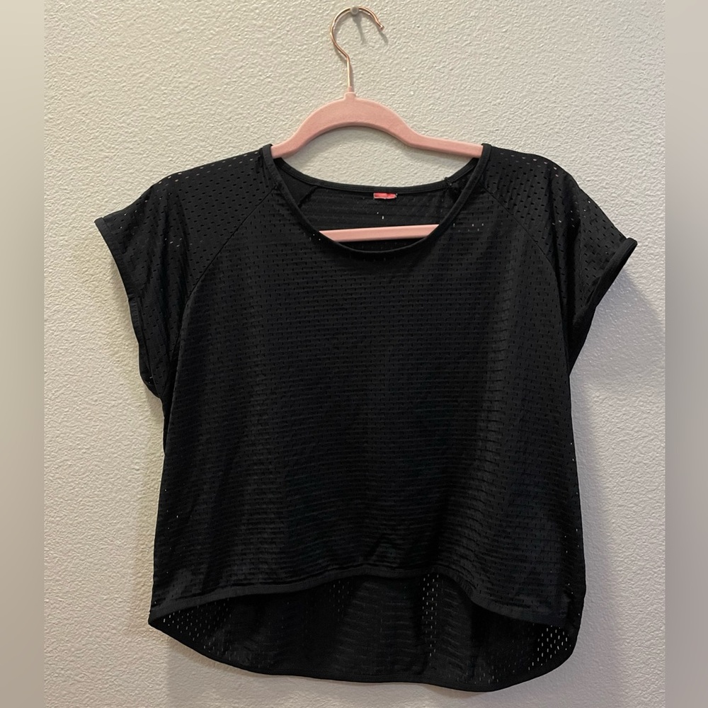 Black sports top